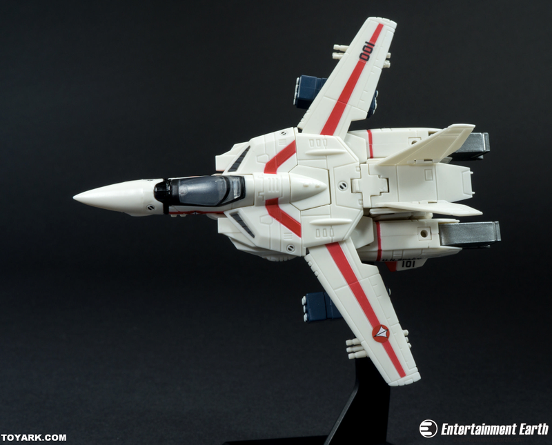 Illustration for article titled These 30th Anniversary 6-Inch Robotech Figures Are Pure Nostalgic Joy